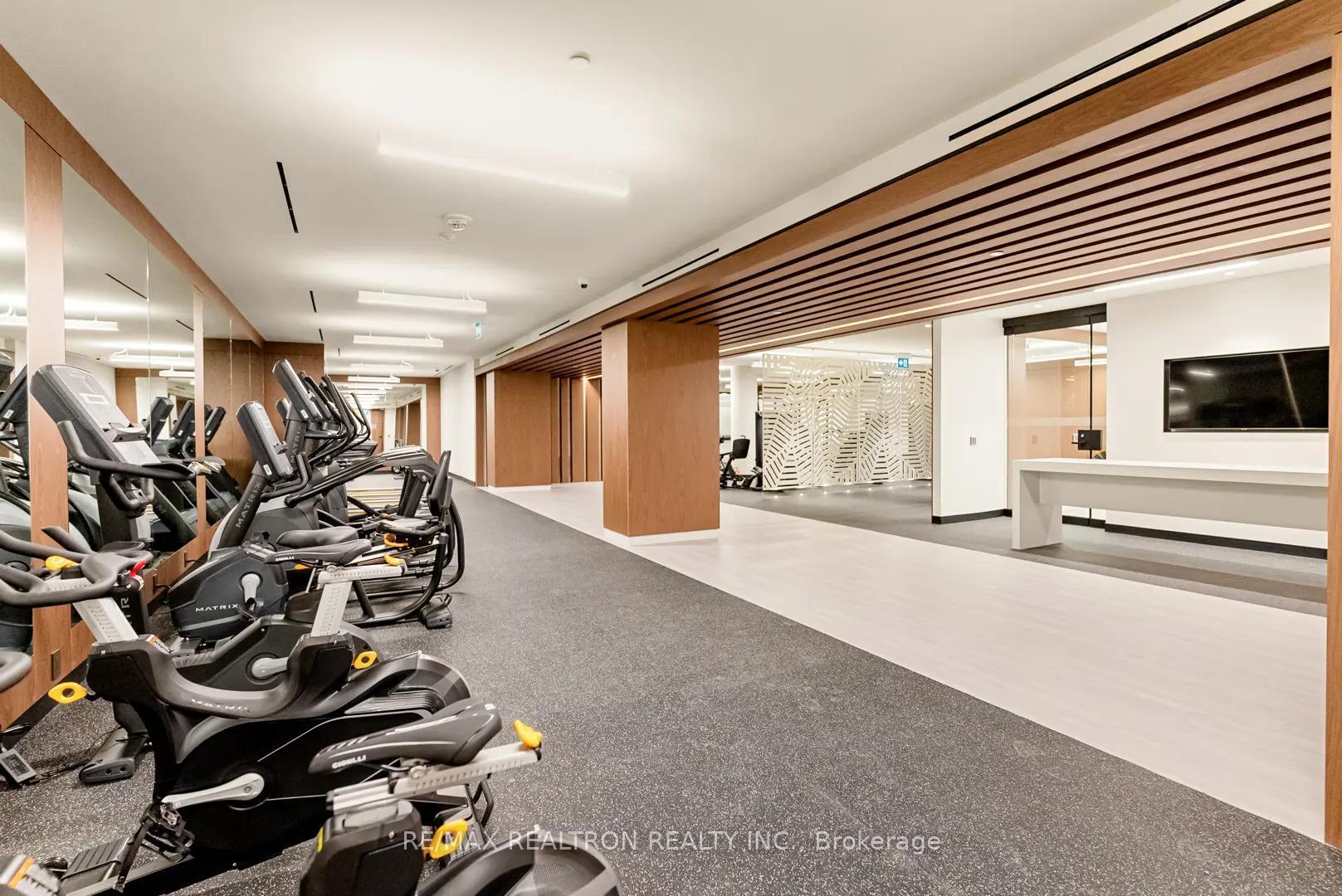 Photo 14 of Unit 3501, 30 Upper Mall Way S, Vaughan, Brownridge — HOMEH