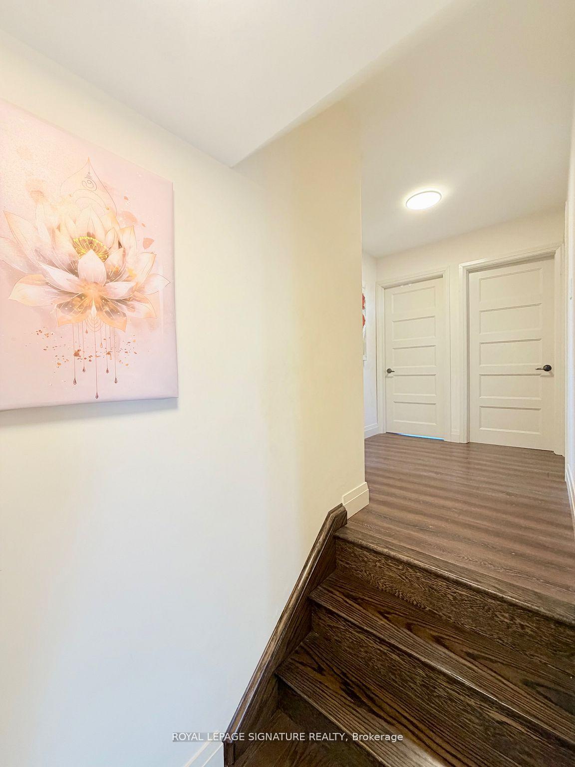 Photo 16 of 2263 Harcourt Crescent, Mississauga, Lakeview — HOMEH
