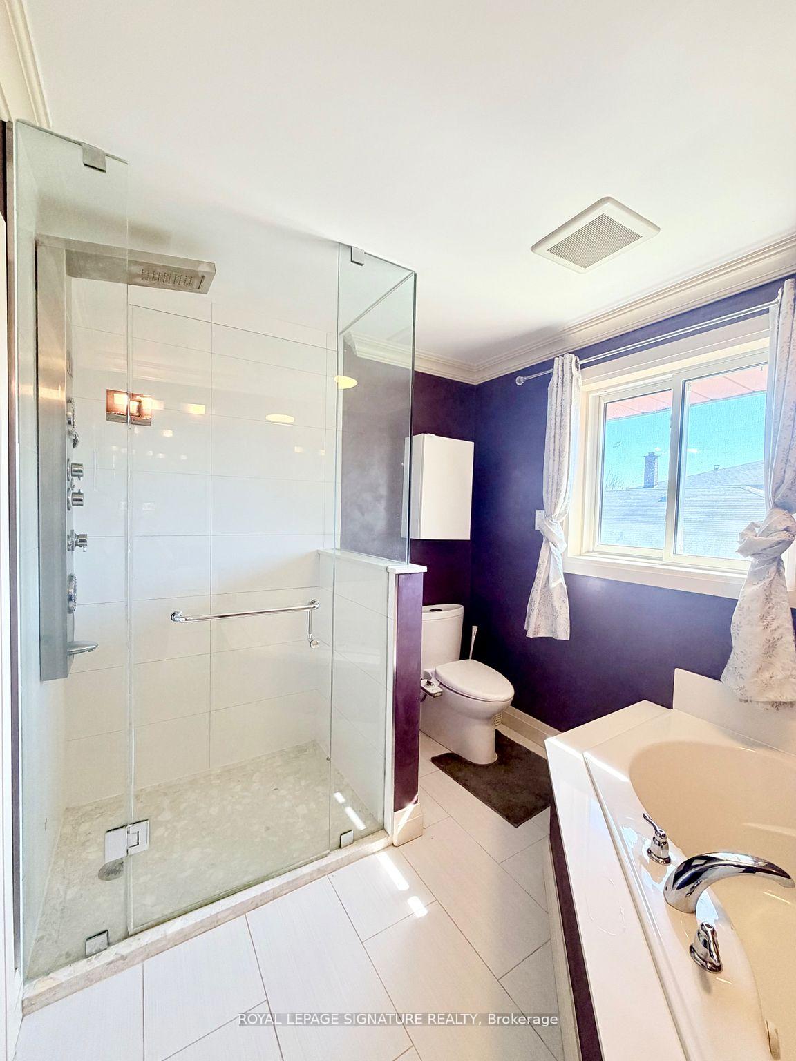 Photo 19 of 2263 Harcourt Crescent, Mississauga, Lakeview — HOMEH