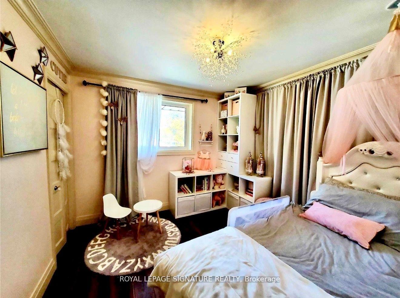Photo 24 of 2263 Harcourt Crescent, Mississauga, Lakeview — HOMEH