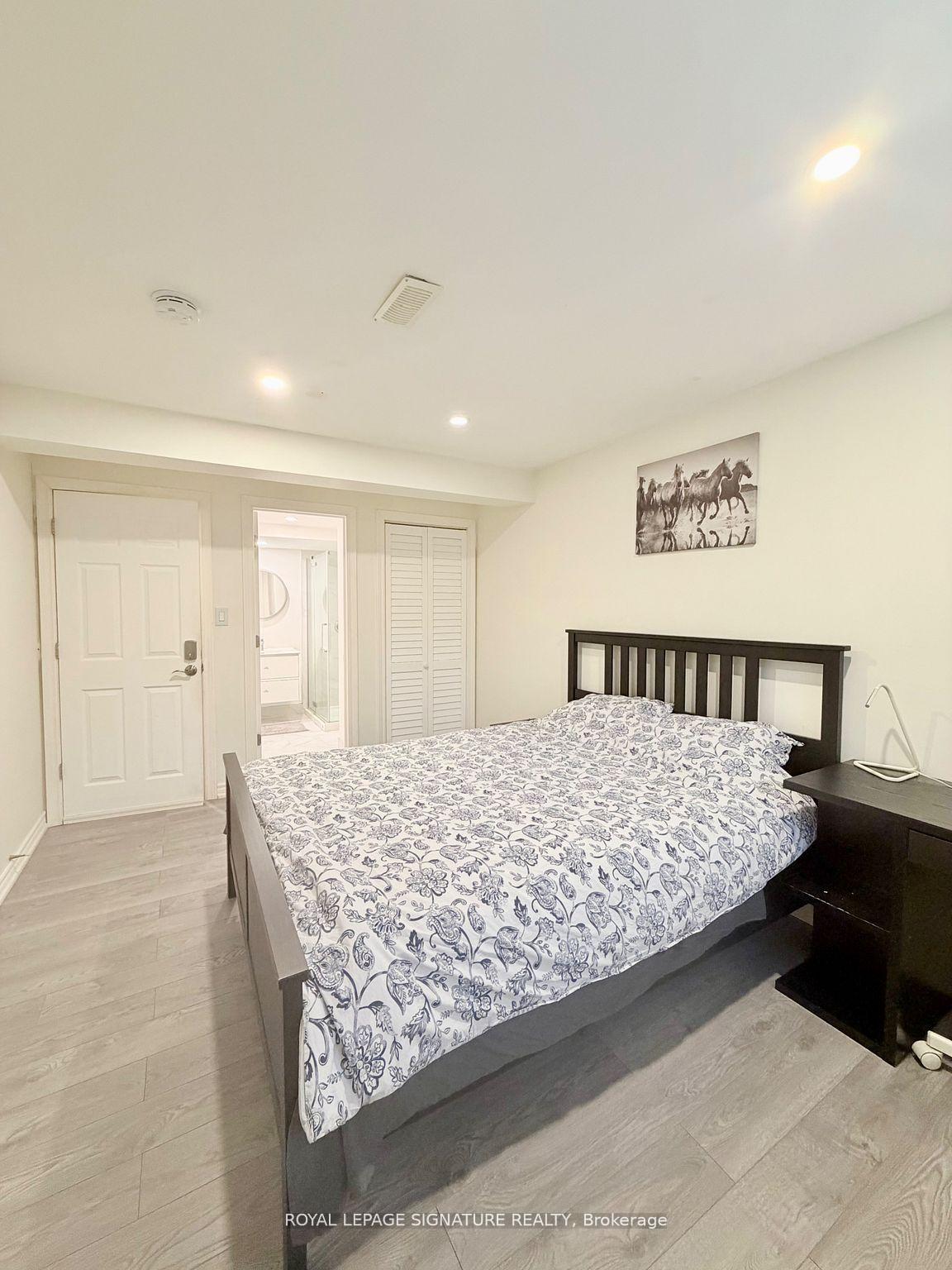 Photo 31 of 2263 Harcourt Crescent, Mississauga, Lakeview — HOMEH