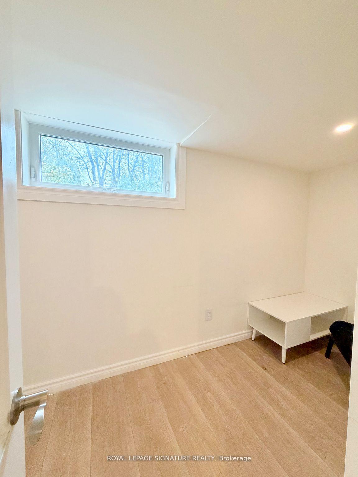 Photo 38 of 2263 Harcourt Crescent, Mississauga, Lakeview — HOMEH