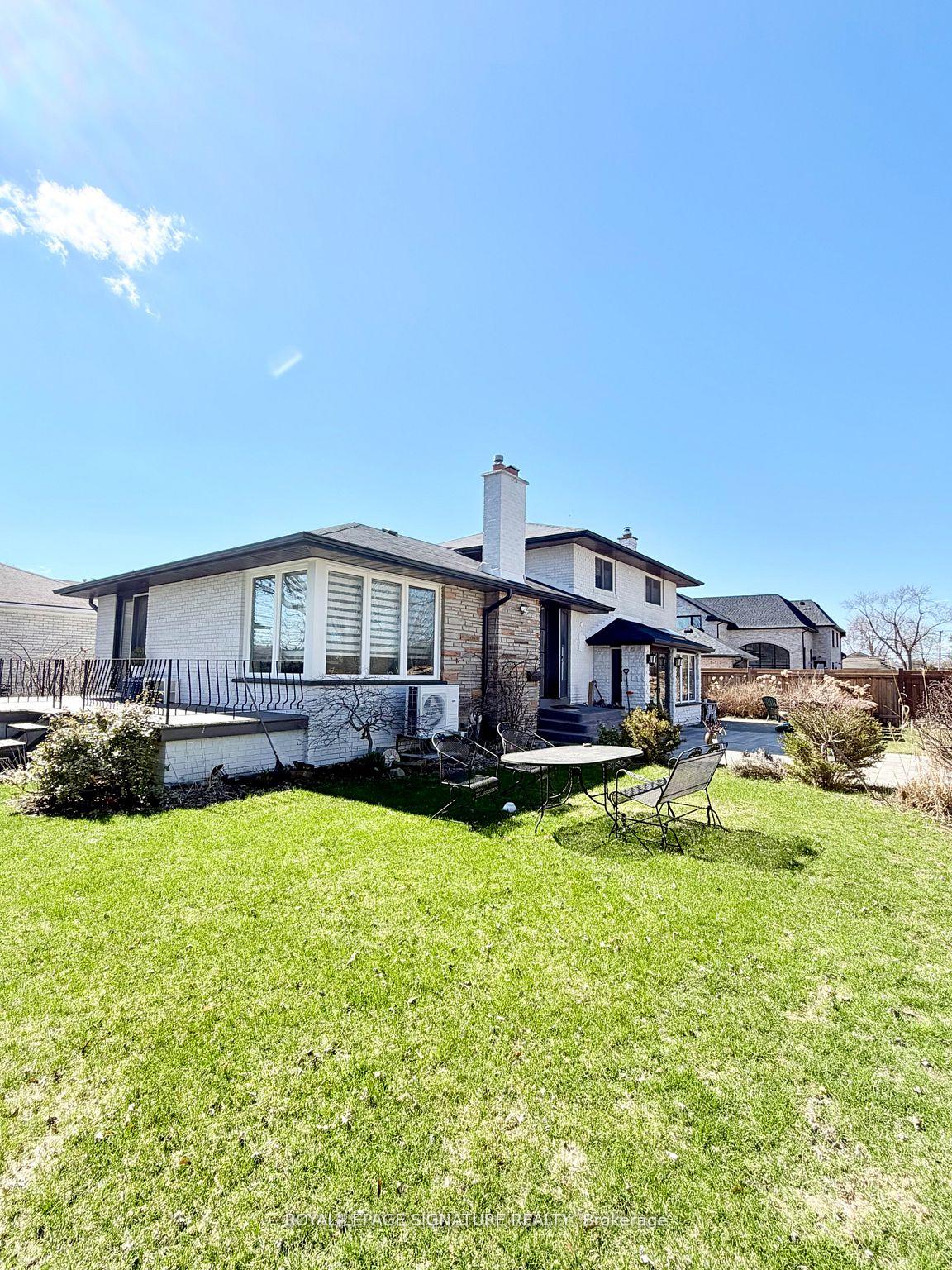 Photo 45 of 2263 Harcourt Crescent, Mississauga, Lakeview — HOMEH