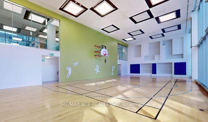 Photo 11 of Unit 2314, 195 Redpath Avenue, Toronto, Mount Pleasant West — HOMEH