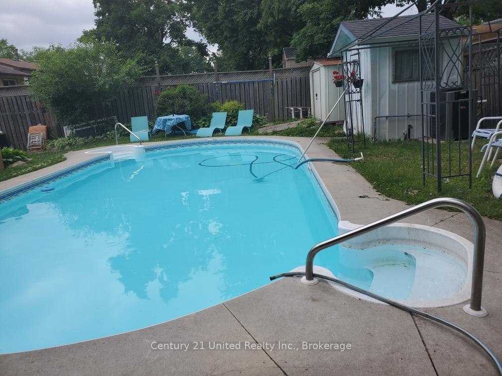 Photo 17 of 2085 Springwood Road, Peterborough, Monaghan Ward 2 — HOMEH