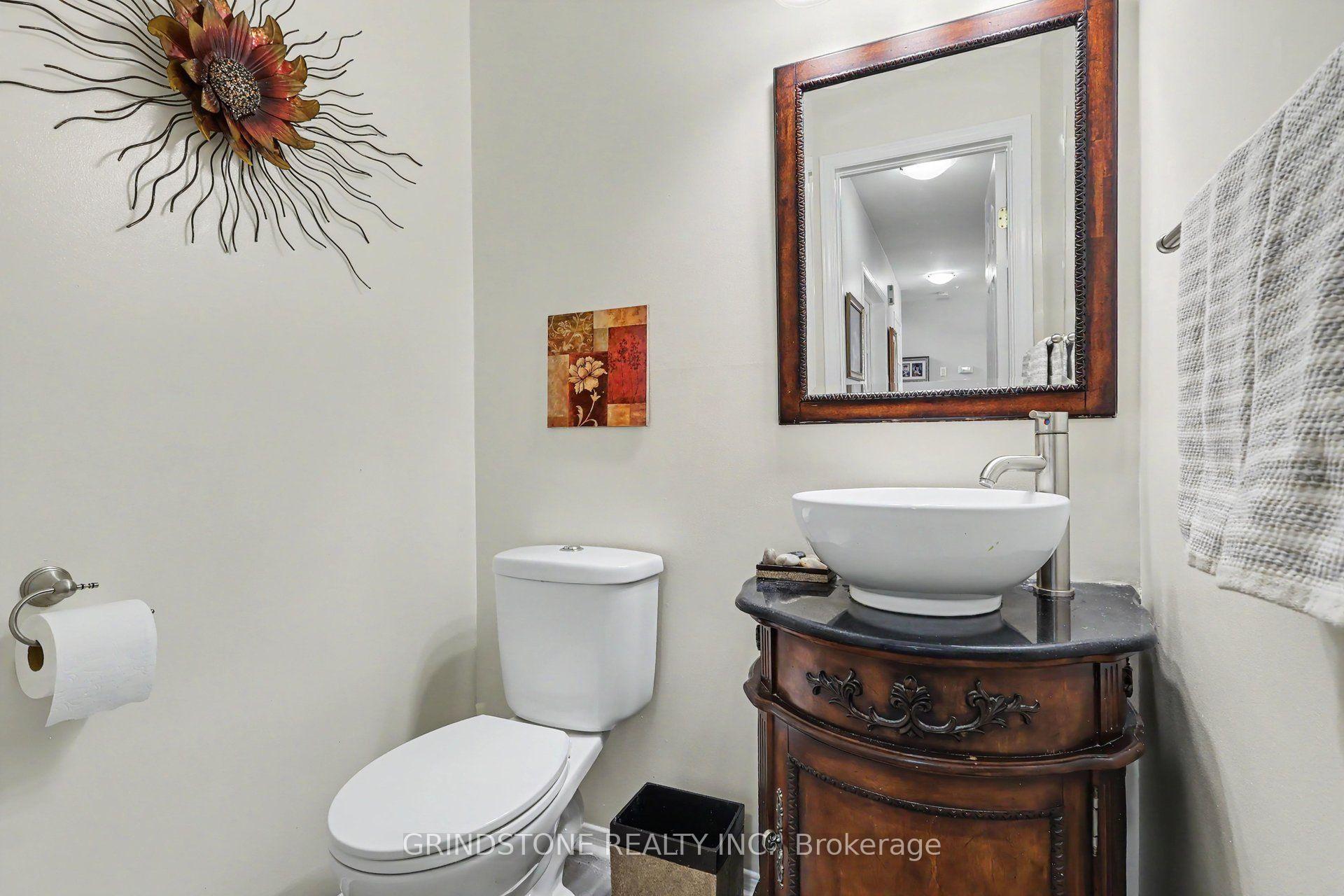Photo 20 of 852 Paradise Crescent, Ottawa, Fallingbrook/Gardenway South — HOMEH
