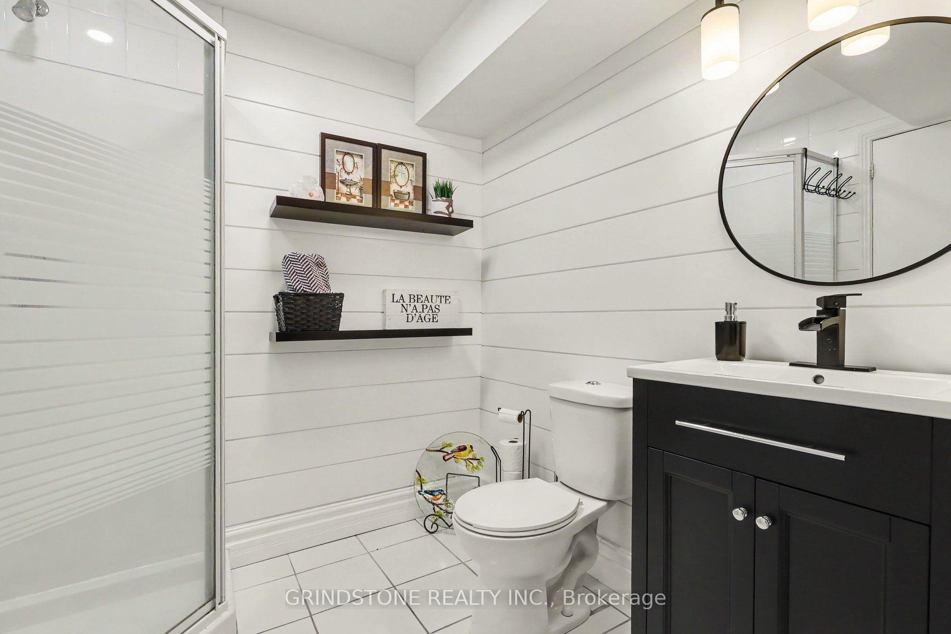 Photo 35 of 852 Paradise Crescent, Ottawa, Fallingbrook/Gardenway South — HOMEH