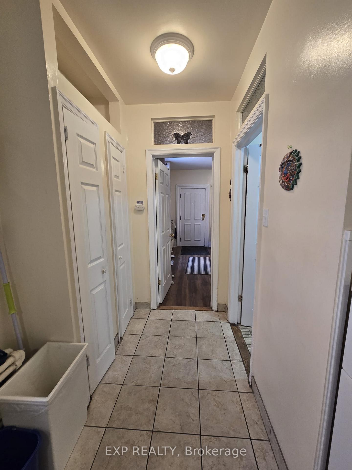 Photo 2 of 356 Gilmour Street, Ottawa, Ottawa Centre — HOMEH
