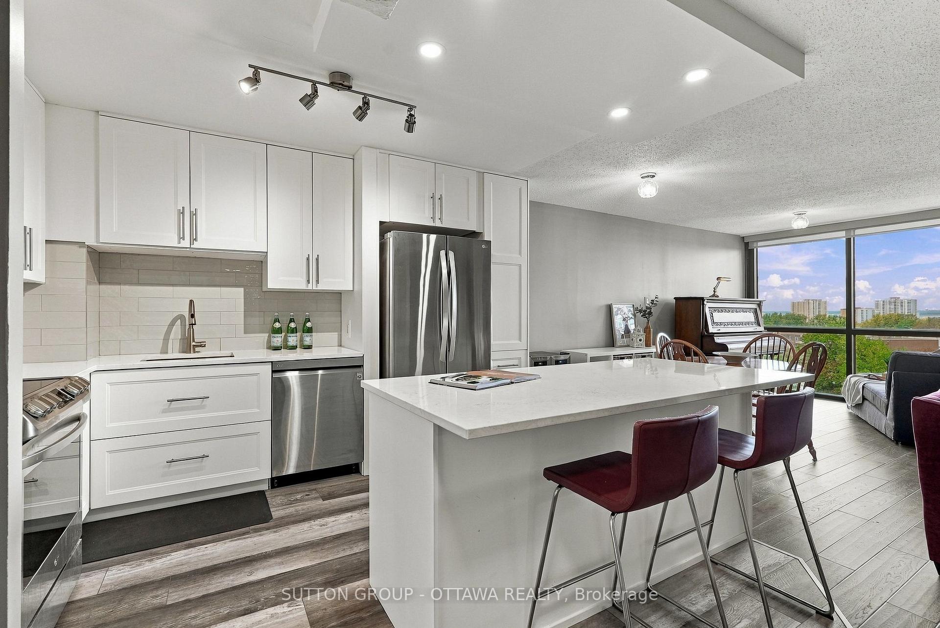 Photo 10 of Unit 1002, 2871 Richmond Road, Ottawa, Britannia Heights — HOMEH