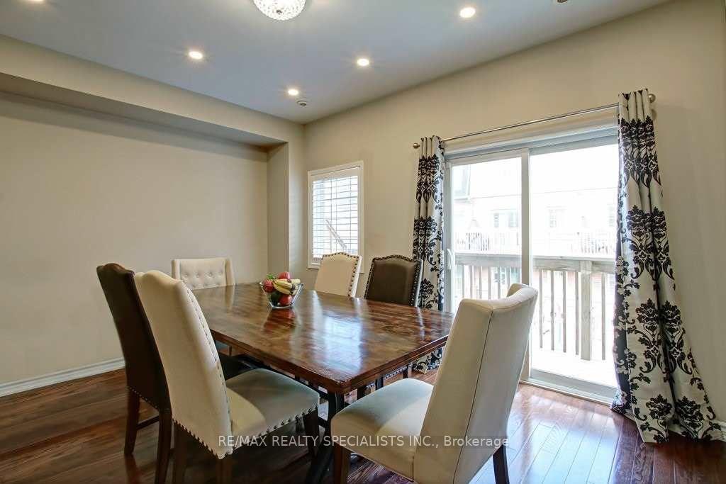 Photo 10 of Unit 4, 1117 Haig Boulevard, Mississauga, Lakeview — HOMEH