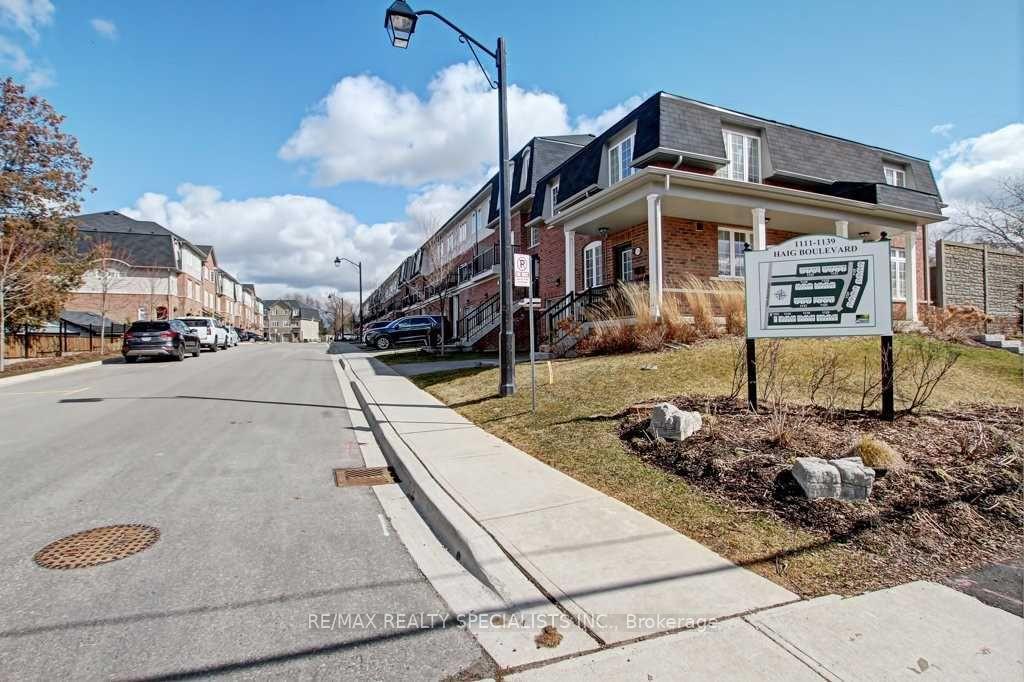 Photo 24 of Unit 4, 1117 Haig Boulevard, Mississauga, Lakeview — HOMEH