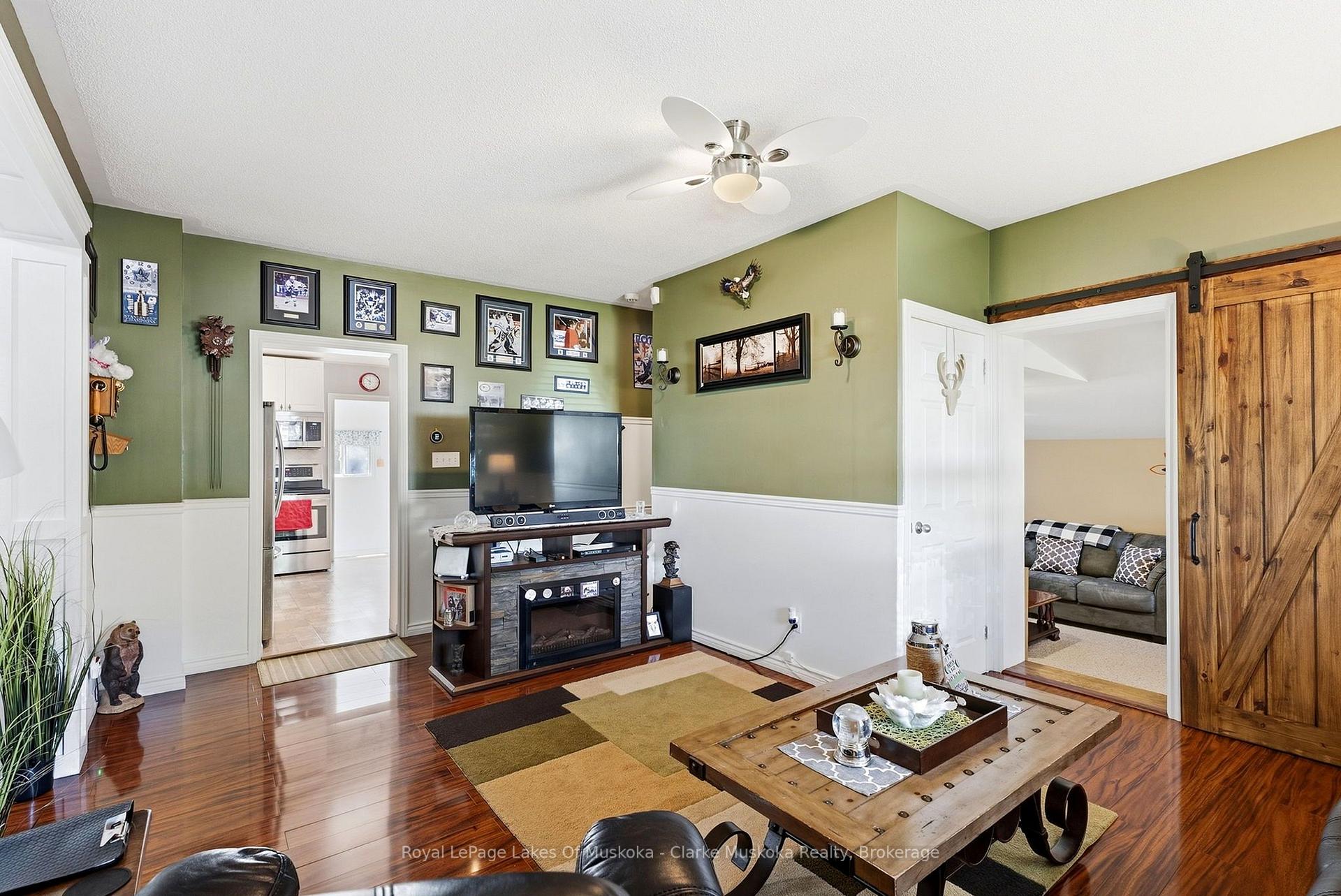 Photo 6 of 251 James Street W, Gravenhurst, Muskoka (S) — HOMEH