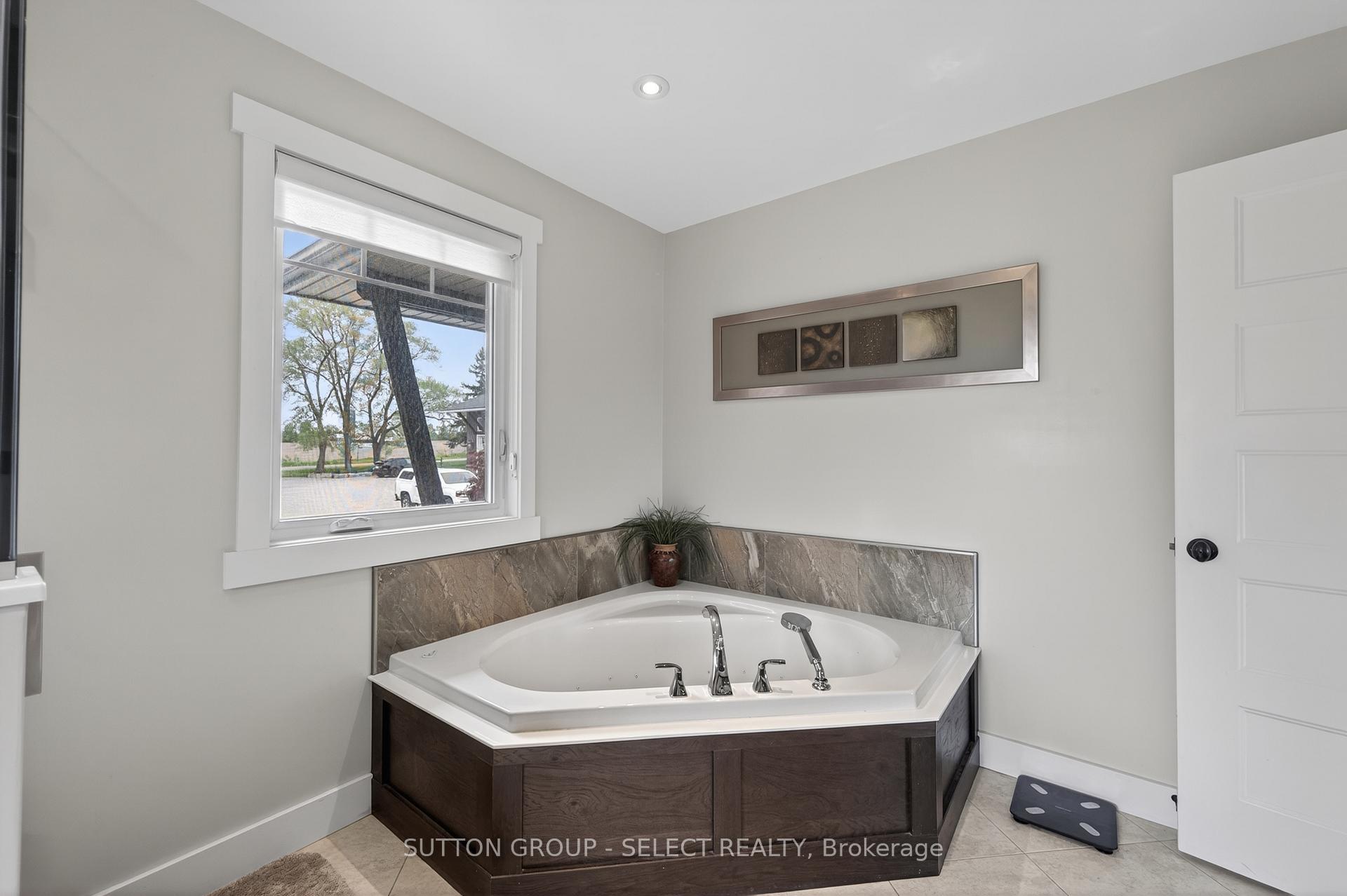 Photo 21 of 404417 Union Road, Ingersoll, Ingersoll - South — HOMEH