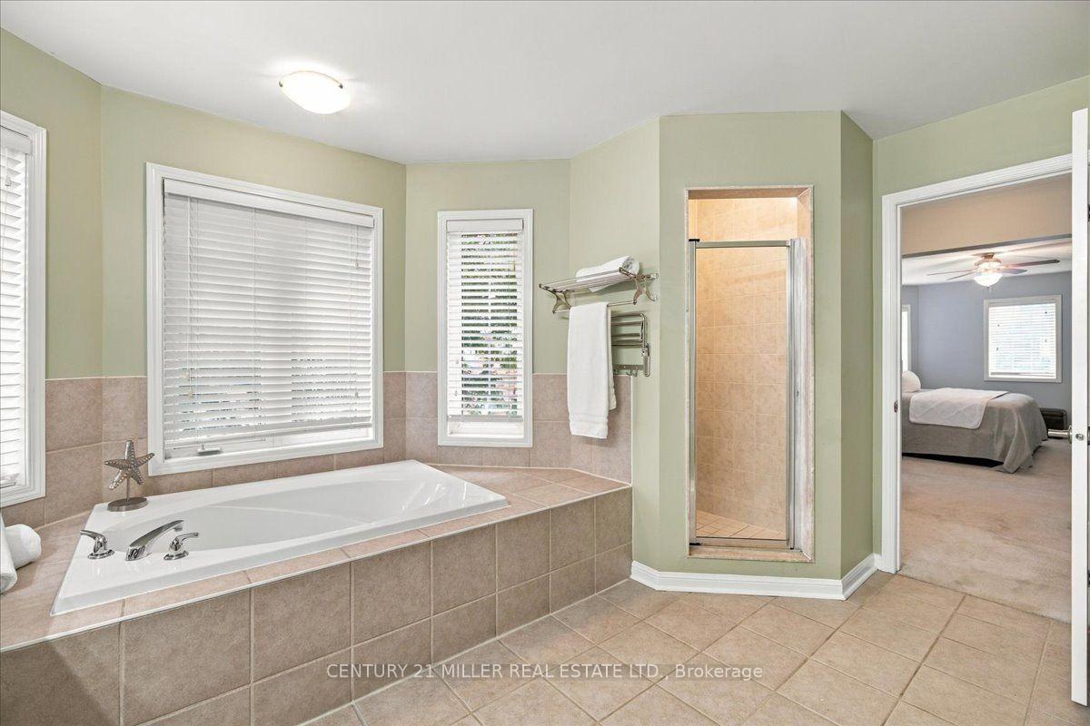 Photo 21 of 2305 Kirkhill Place, Oakville, Bronte Creek — HOMEH