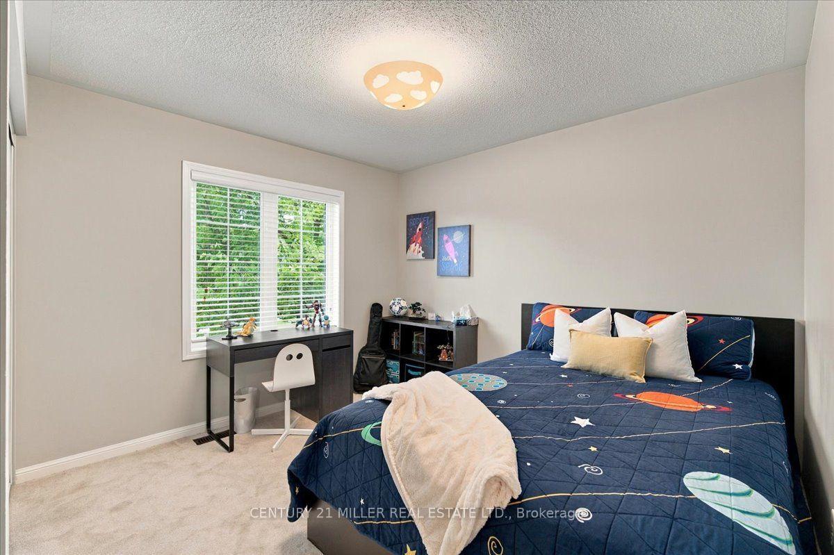 Photo 22 of 2305 Kirkhill Place, Oakville, Bronte Creek — HOMEH