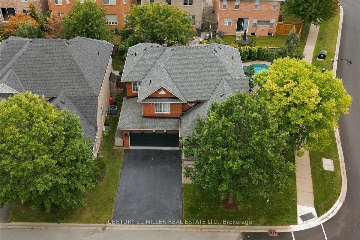 Photo 31 of 2305 Kirkhill Place, Oakville, Bronte Creek — HOMEH