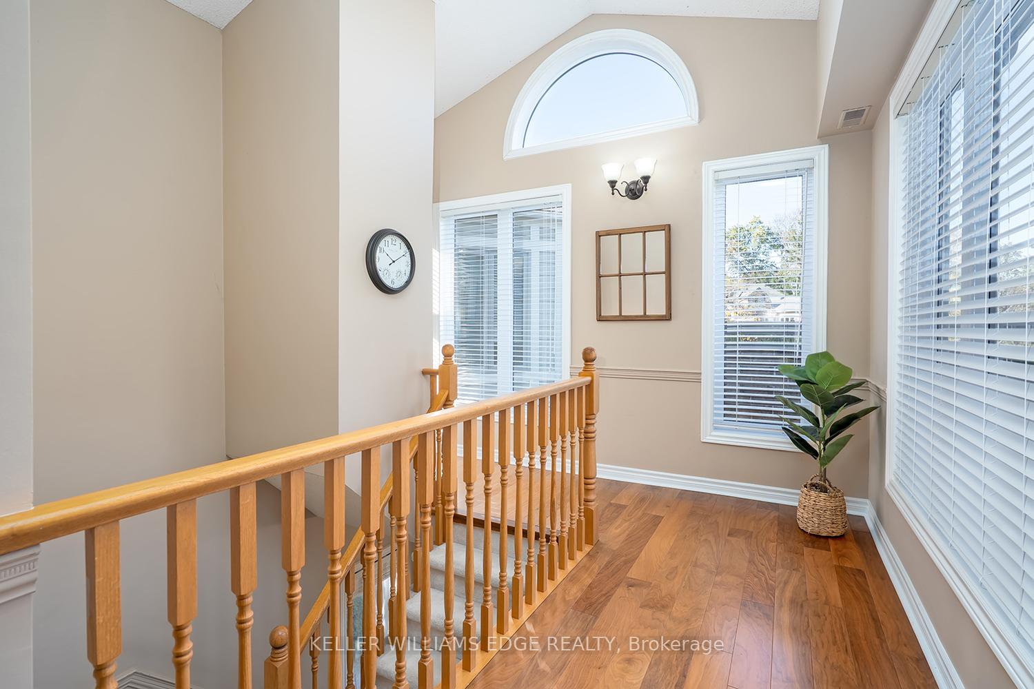 Photo 6 of Unit 19, 3230 New Street, Burlington, Roseland — HOMEH