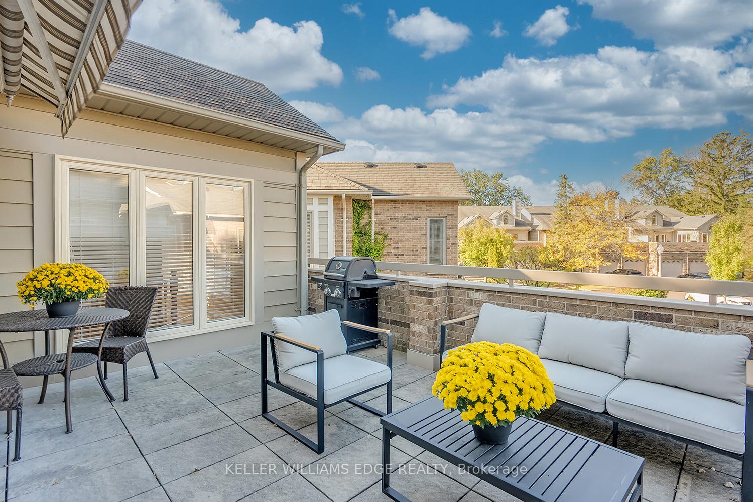 Photo 15 of Unit 19, 3230 New Street, Burlington, Roseland — HOMEH