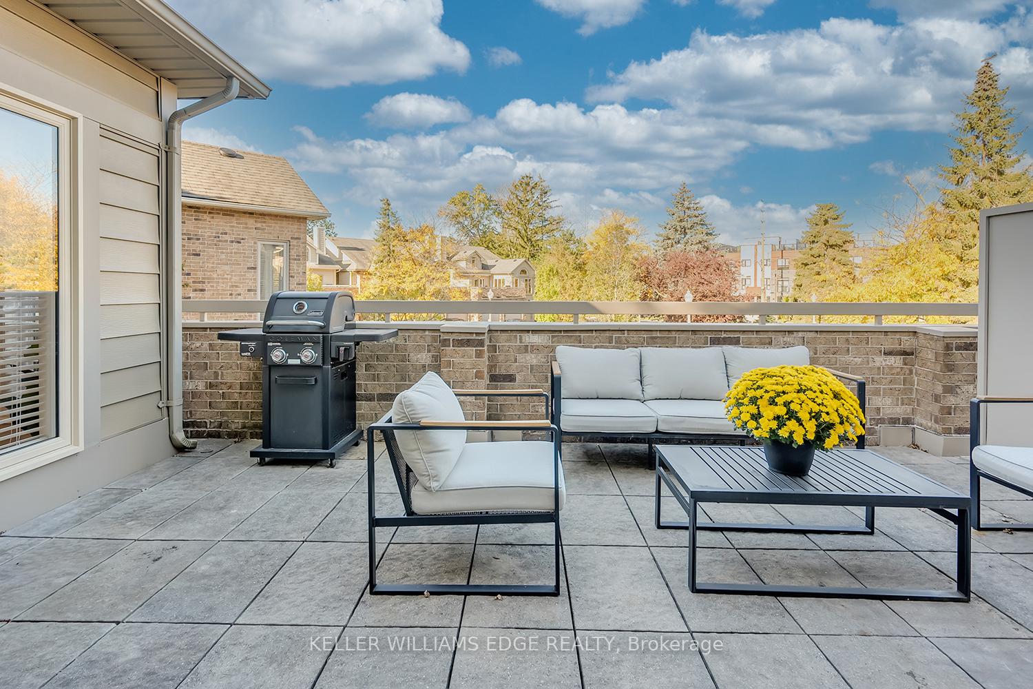 Photo 14 of Unit 19, 3230 New Street, Burlington, Roseland — HOMEH