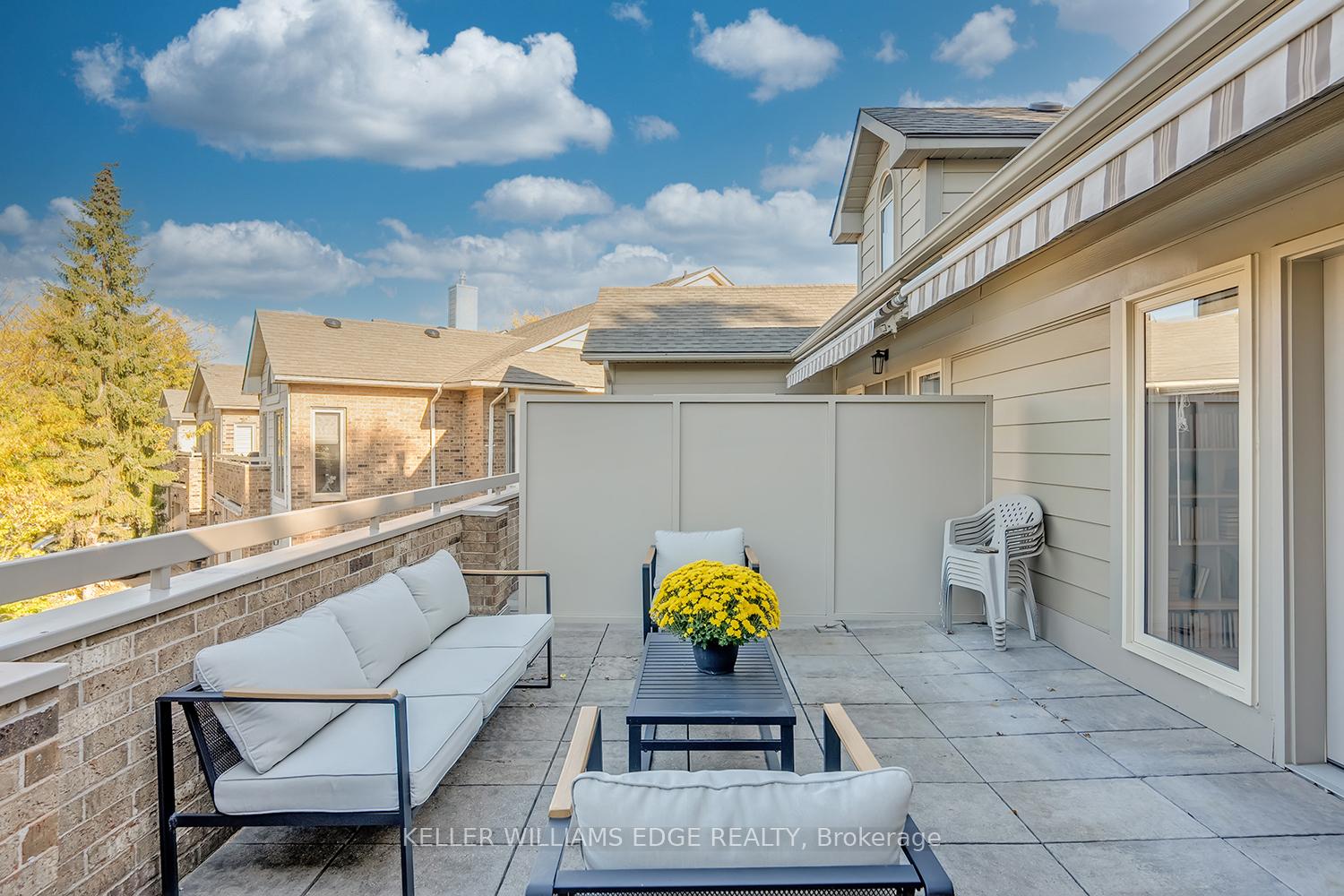 Photo 16 of Unit 19, 3230 New Street, Burlington, Roseland — HOMEH
