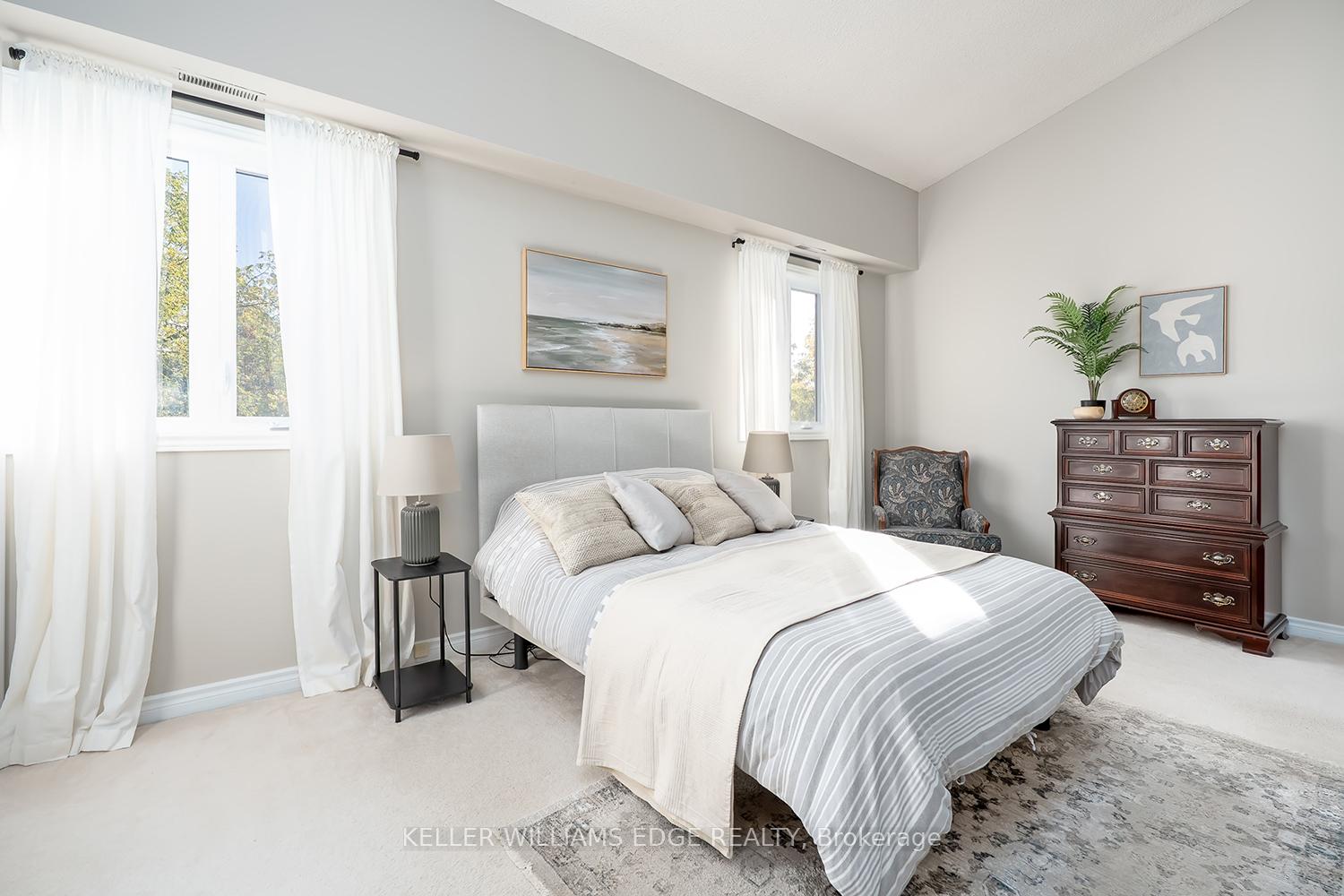 Photo 28 of Unit 19, 3230 New Street, Burlington, Roseland — HOMEH