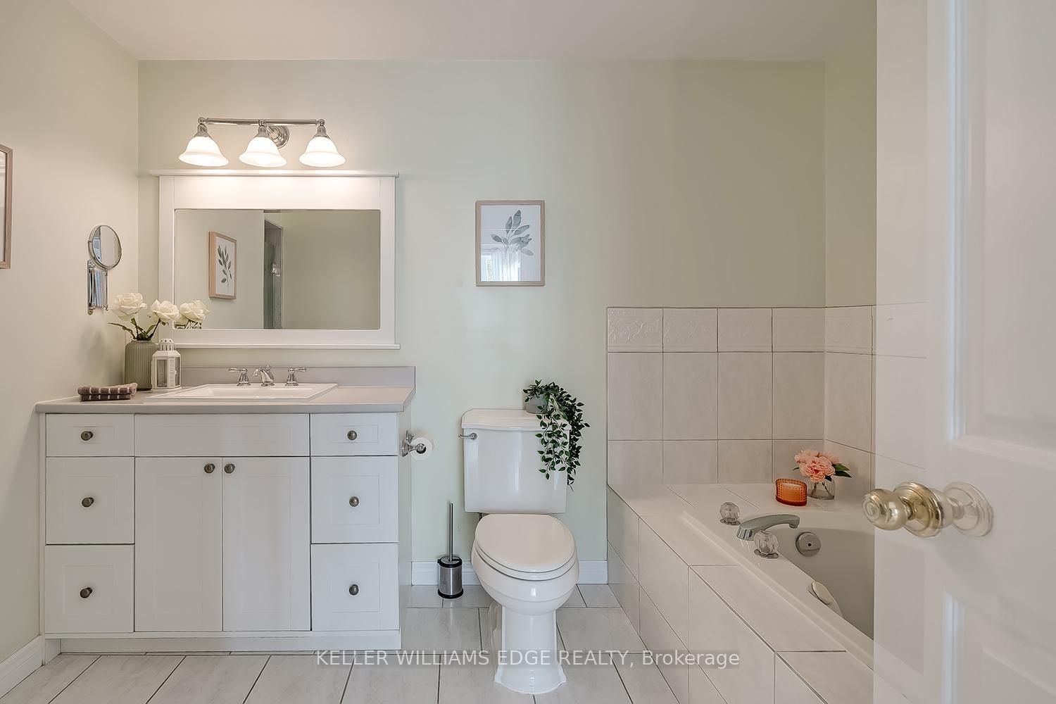 Photo 30 of Unit 19, 3230 New Street, Burlington, Roseland — HOMEH