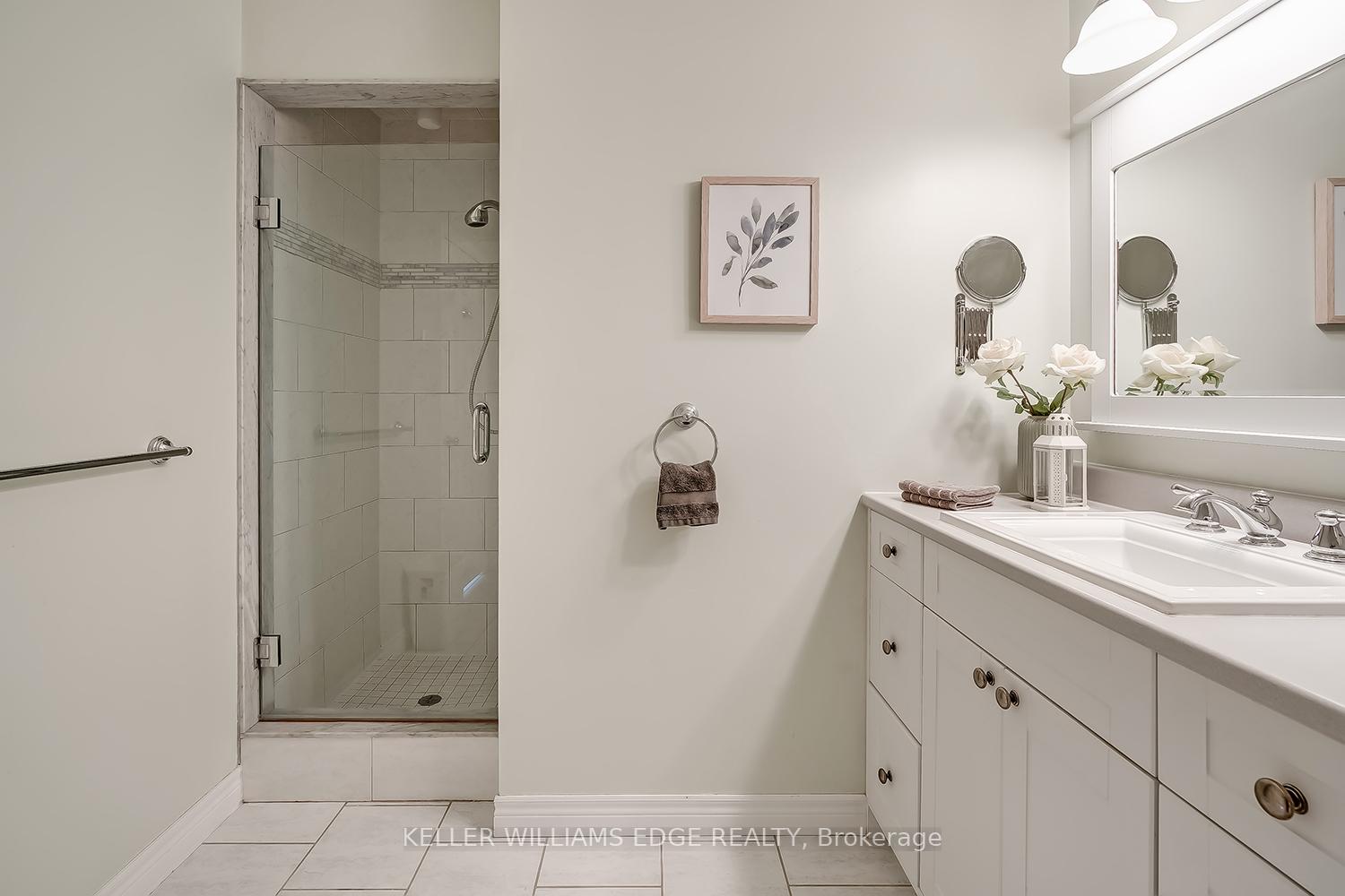 Photo 32 of Unit 19, 3230 New Street, Burlington, Roseland — HOMEH