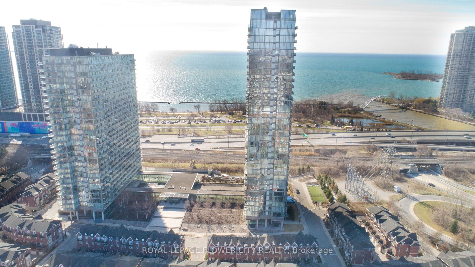 Photo 8 of Unit 415, 105 The Queensway Avenue, Toronto, High Park-Swansea — HOMEH