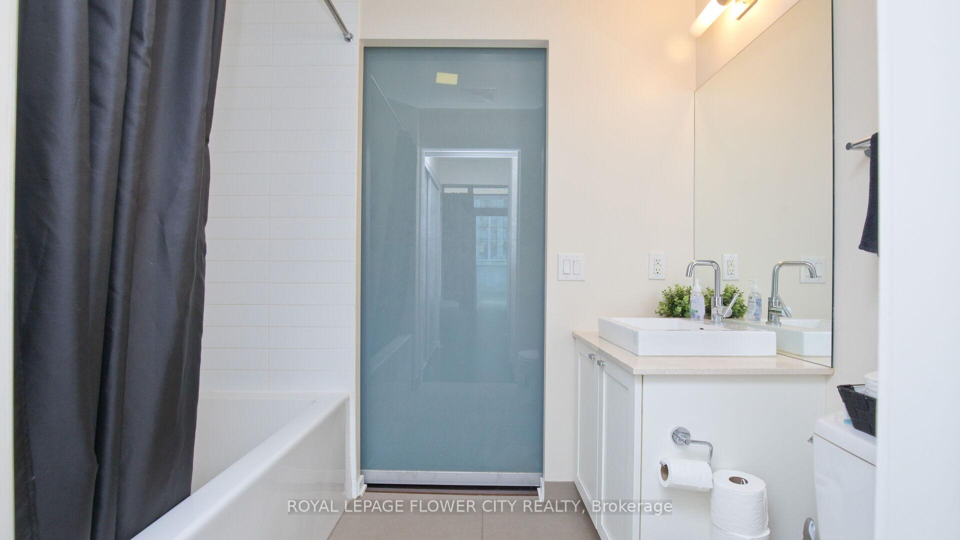 Photo 37 of Unit 415, 105 The Queensway Avenue, Toronto, High Park-Swansea — HOMEH