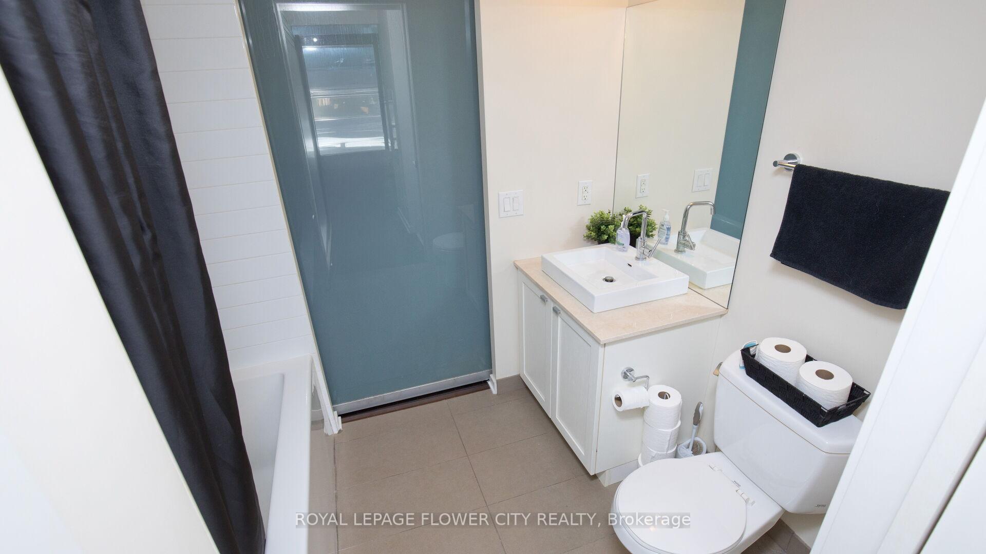 Photo 38 of Unit 415, 105 The Queensway Avenue, Toronto, High Park-Swansea — HOMEH