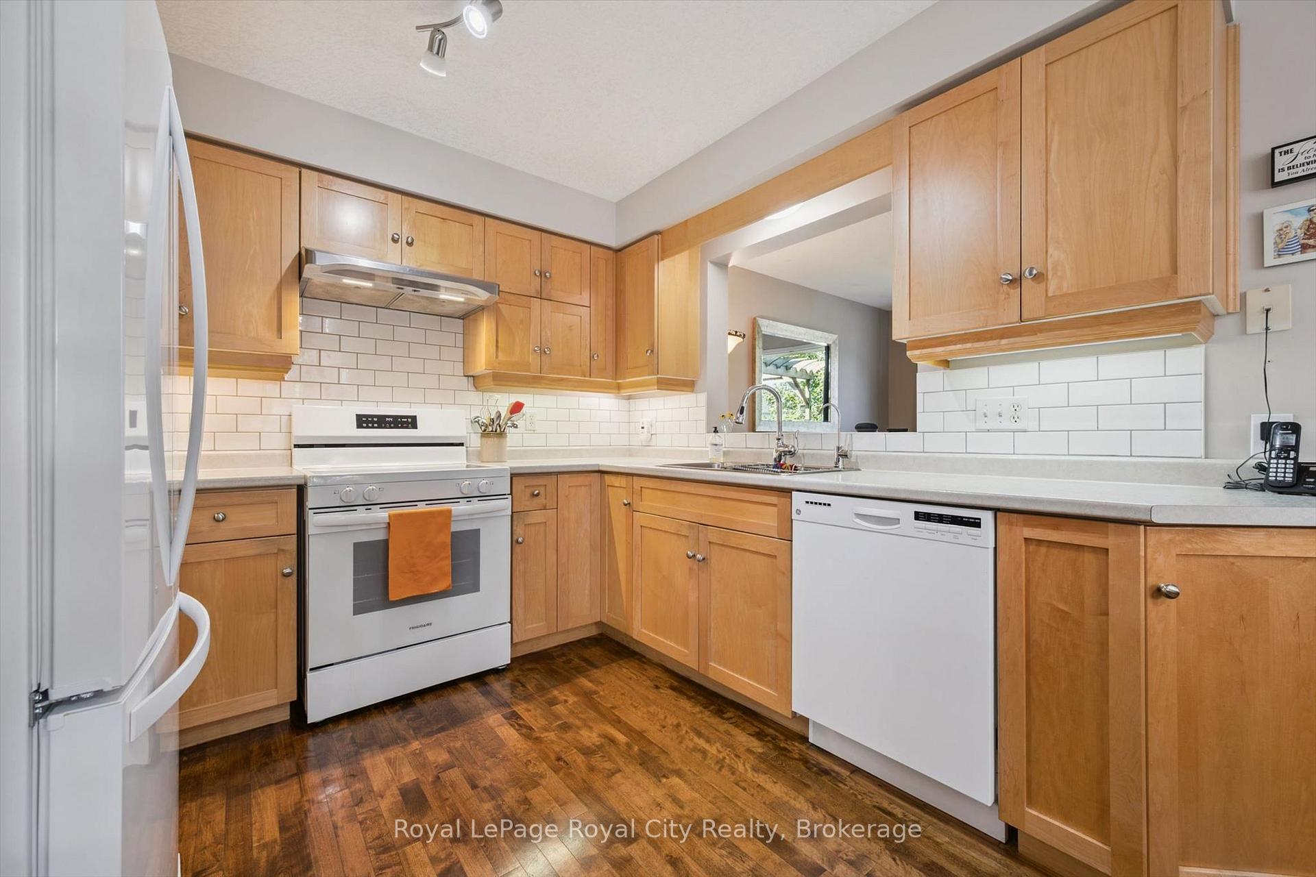Photo 13 of 81 Keating Street, Guelph, Grange Road — HOMEH