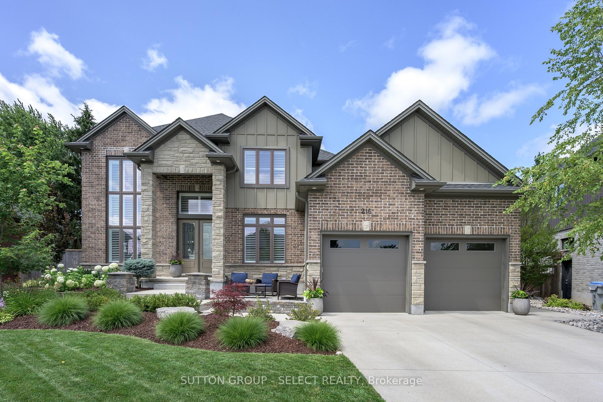 Photo of 216 Martin Drive