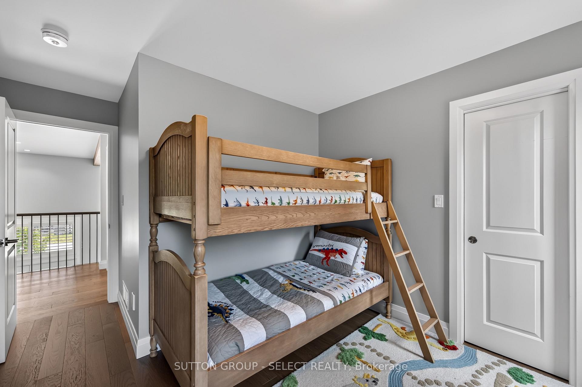 Photo 32 of 216 Martin Drive, Middlesex Centre, Ilderton — HOMEH