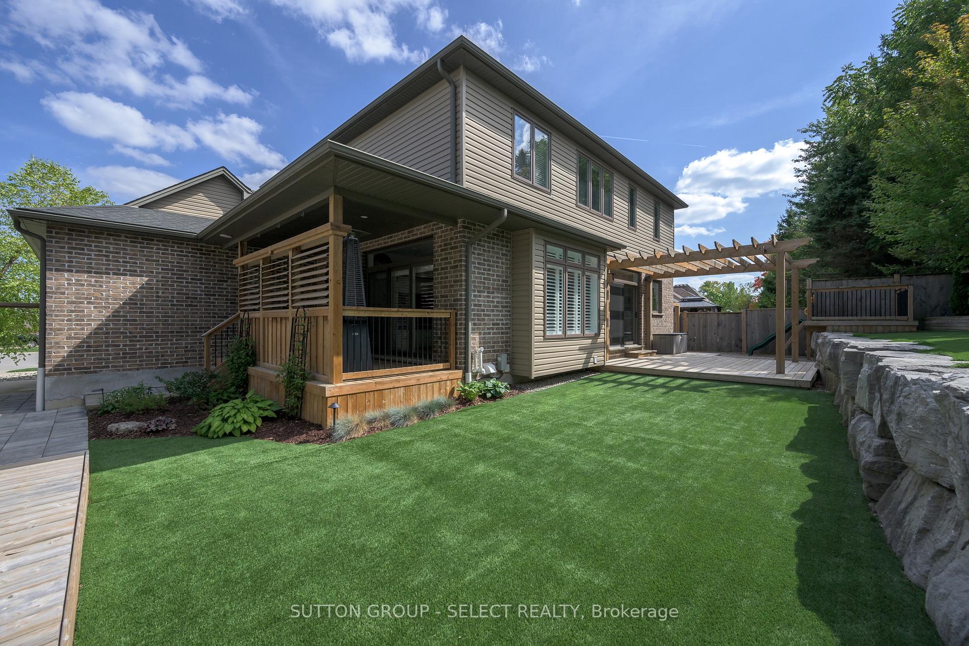Photo 46 of 216 Martin Drive, Middlesex Centre, Ilderton — HOMEH
