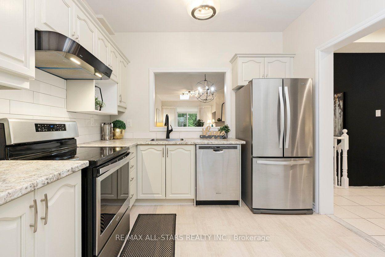 Photo 16 of 22 Sandpiper Key Way, Markham, Greensborough — HOMEH