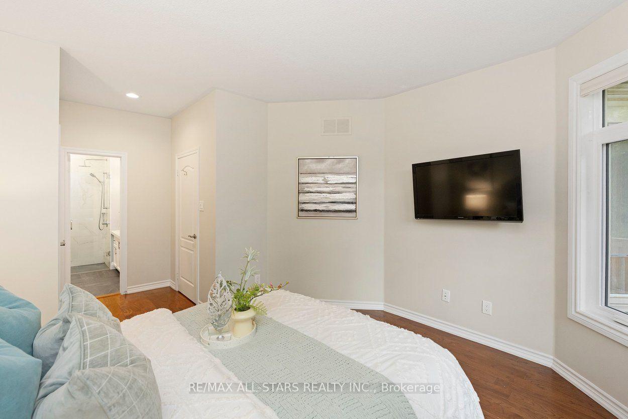 Photo 24 of 22 Sandpiper Key Way, Markham, Greensborough — HOMEH