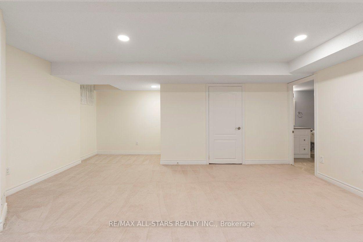 Photo 37 of 22 Sandpiper Key Way, Markham, Greensborough — HOMEH
