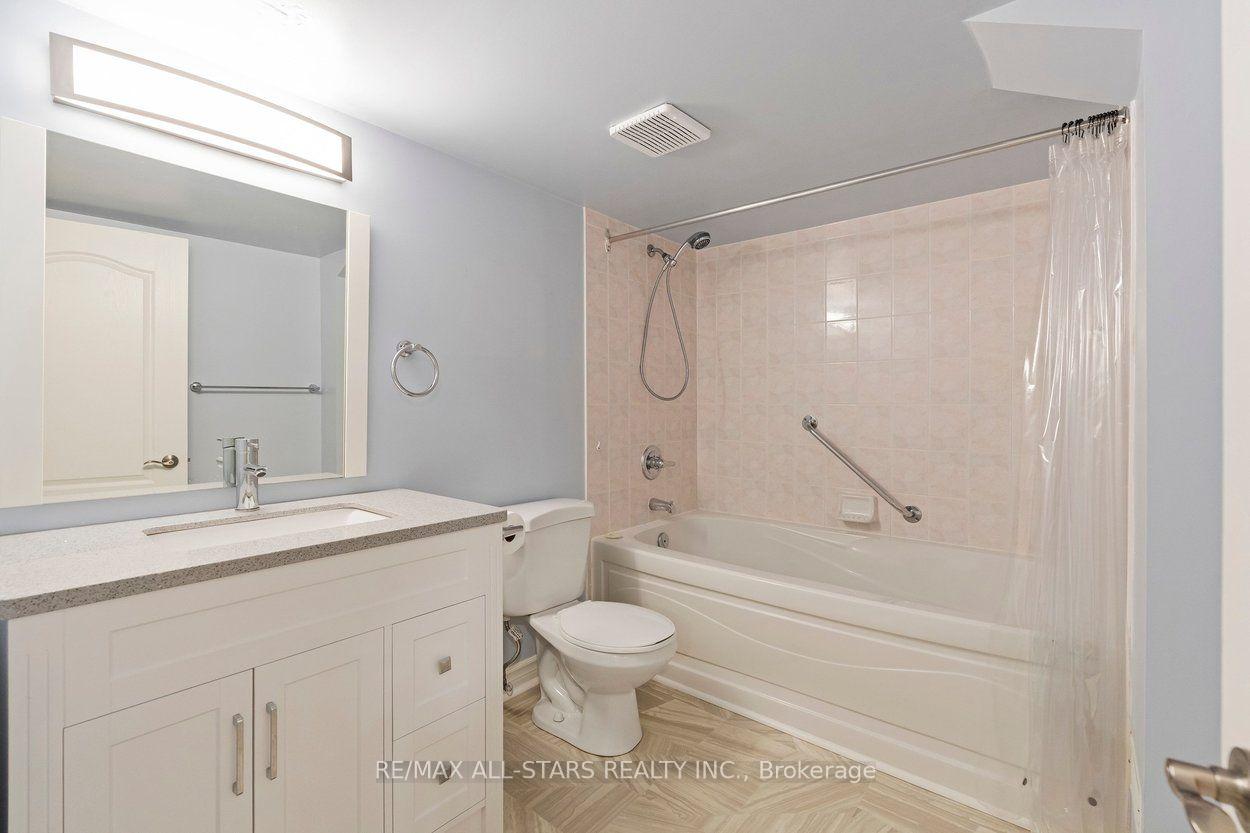 Photo 38 of 22 Sandpiper Key Way, Markham, Greensborough — HOMEH
