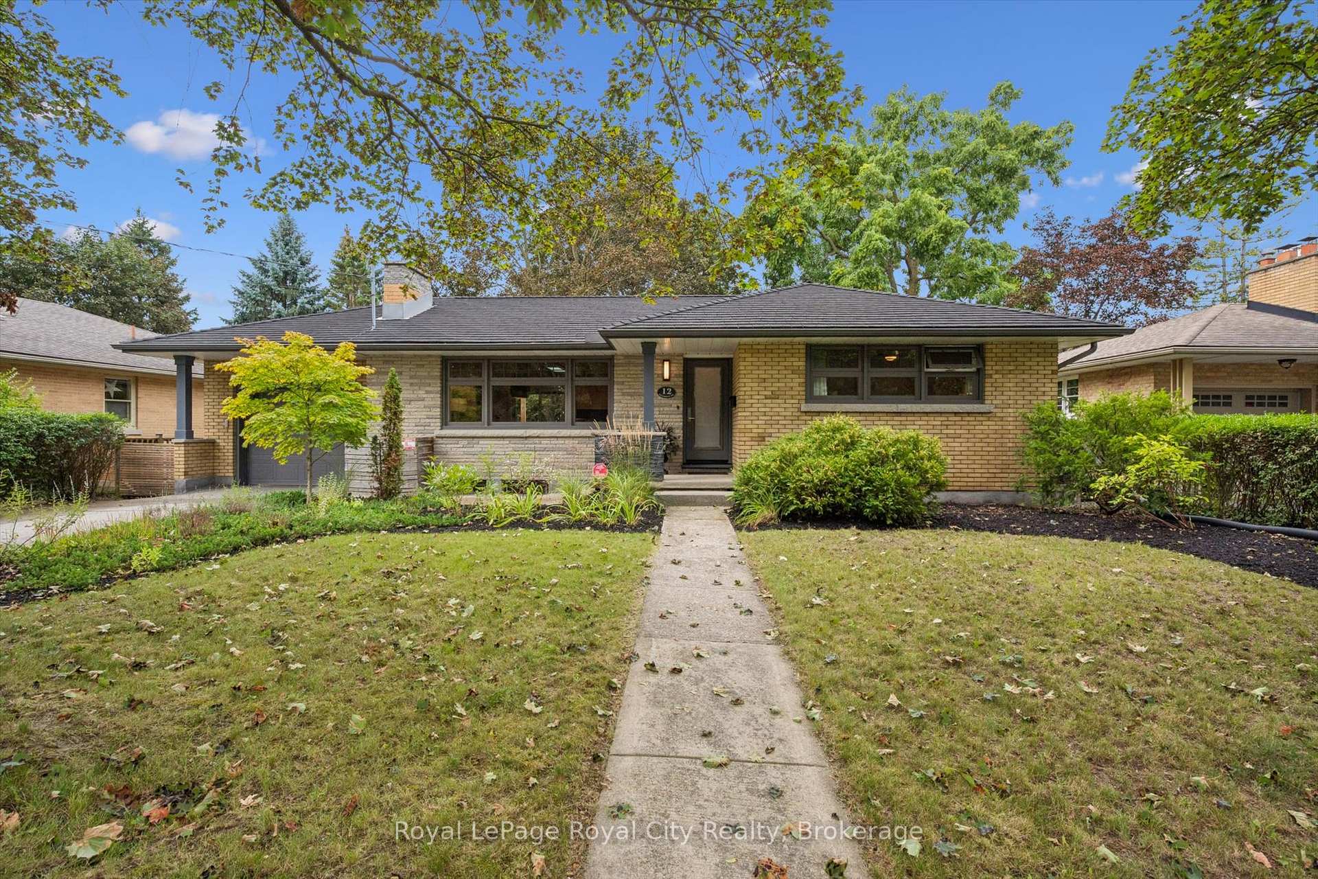 Photo 1 of 12 Westmount Road, Guelph, Exhibition Park — HOMEH