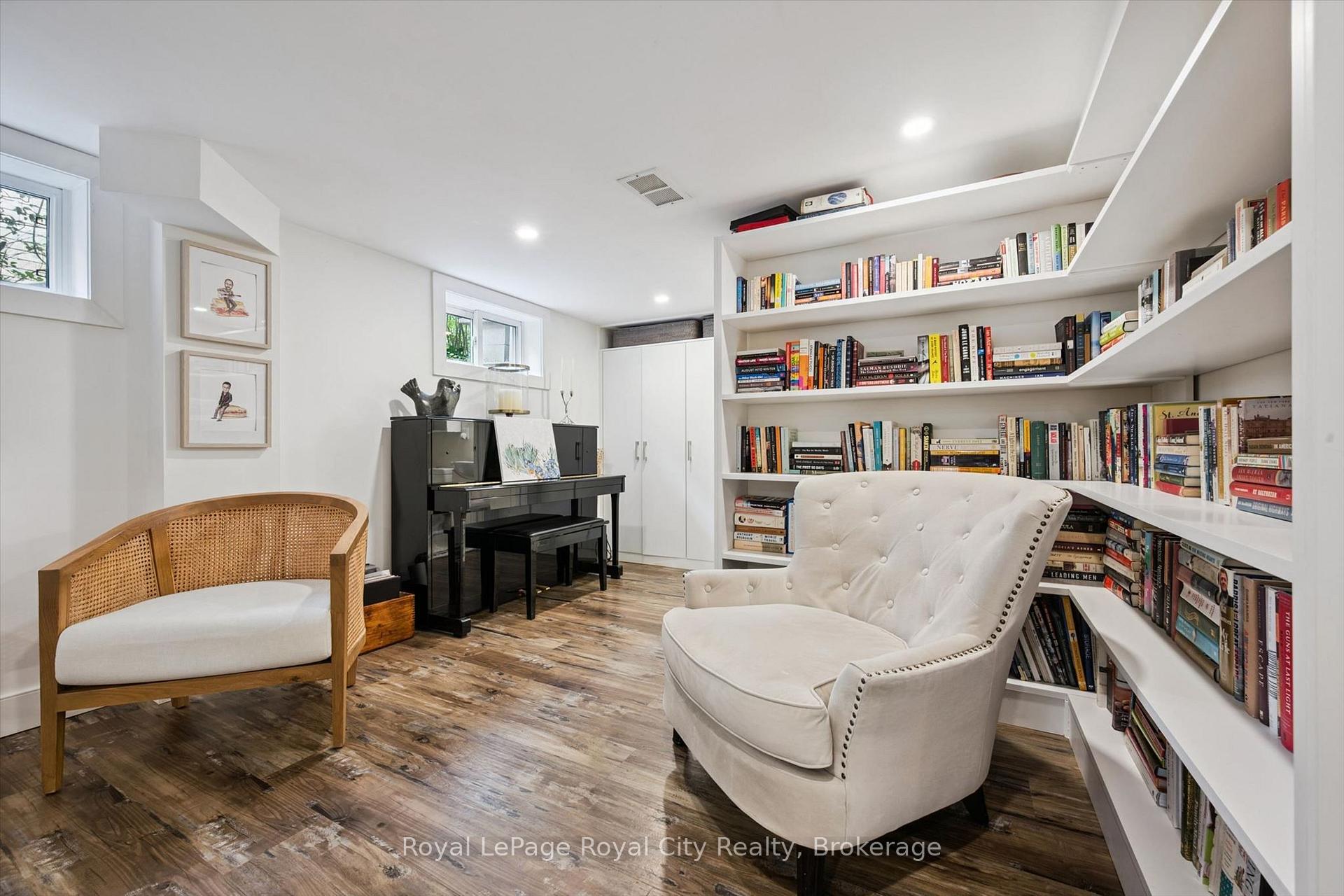 Photo 14 of 12 Westmount Road, Guelph, Exhibition Park — HOMEH