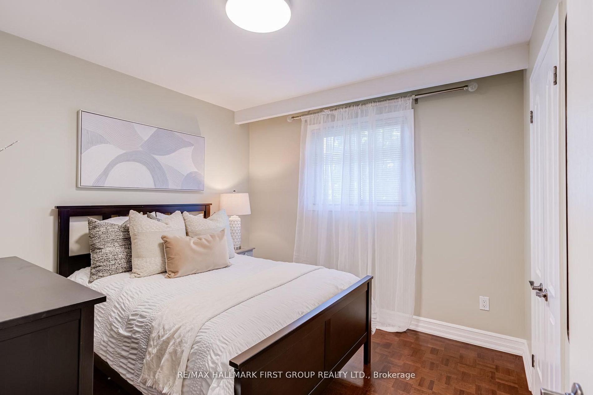 Photo 38 of 520 McLeod Crescent, Pickering, Rosebank — HOMEH