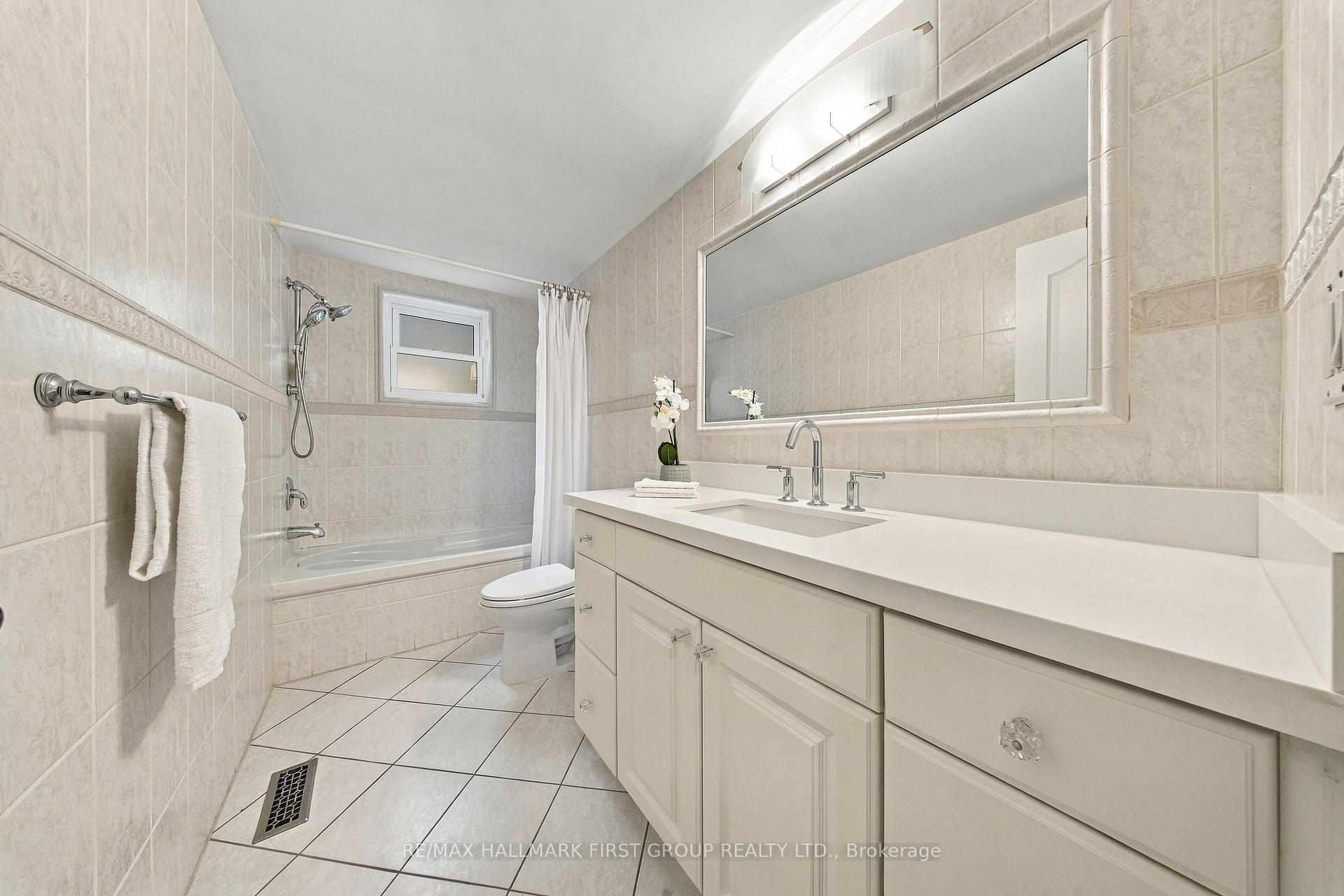 Photo 44 of 520 McLeod Crescent, Pickering, Rosebank — HOMEH