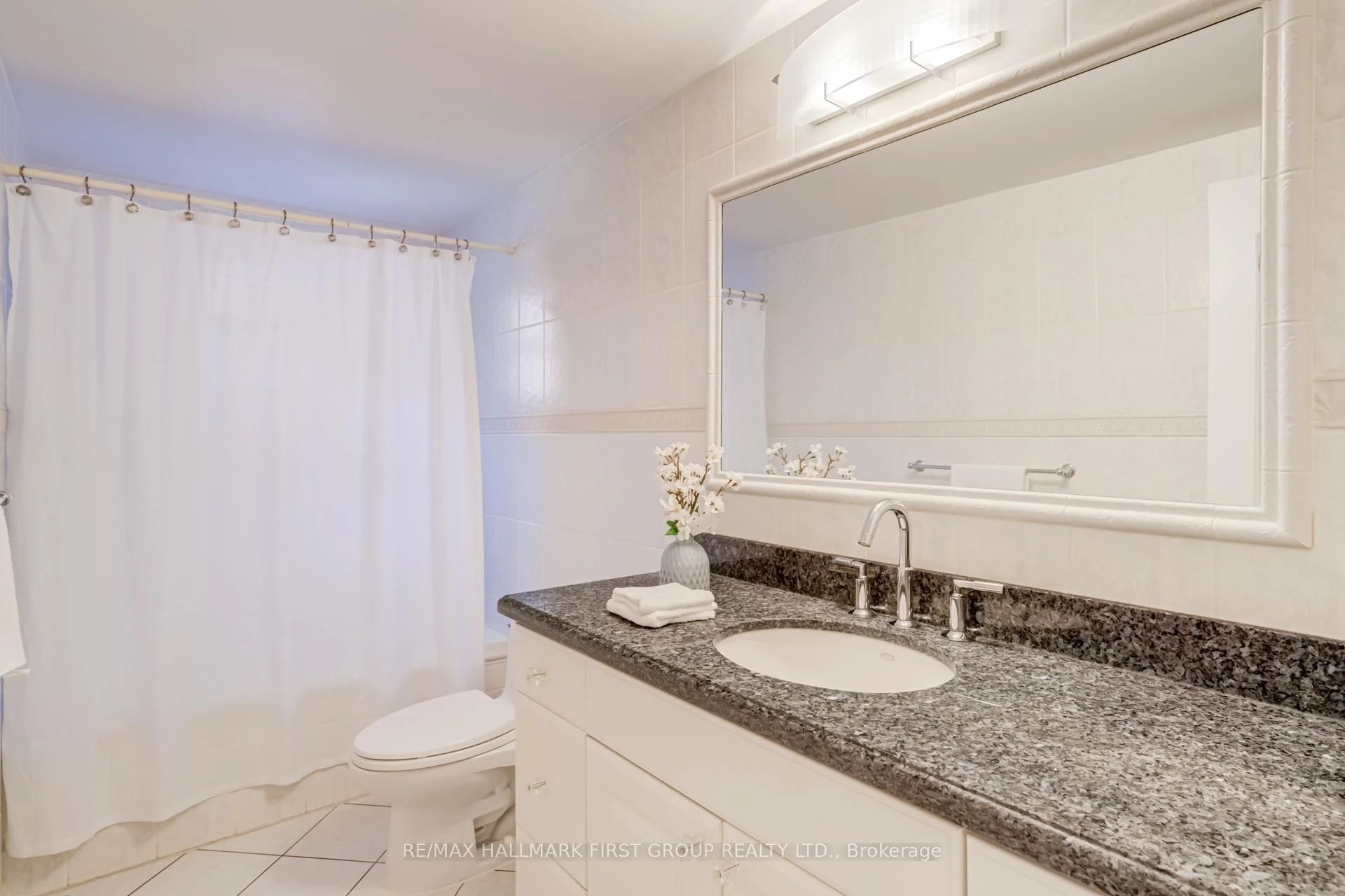 Photo 39 of 520 McLeod Crescent, Pickering, Rosebank — HOMEH