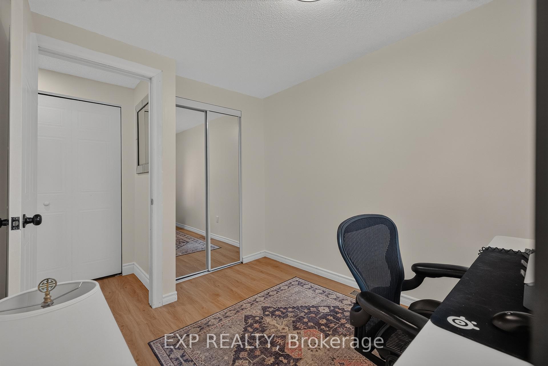 Photo 16 of 949 Elgin Street N, Cambridge, Greenway-Chaplin — HOMEH