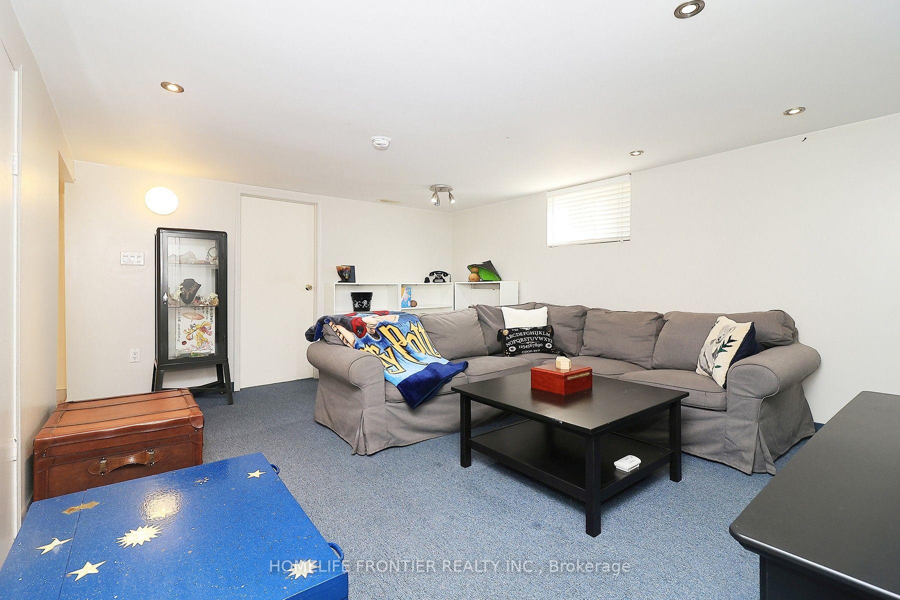 Photo 18 of 36 Silvercrest Avenue, Etobicoke, Alderwood — HOMEH