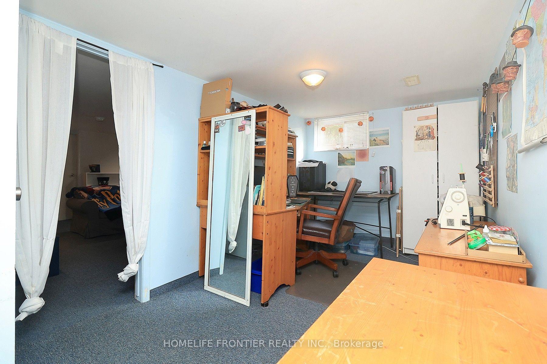 Photo 19 of 36 Silvercrest Avenue, Etobicoke, Alderwood — HOMEH