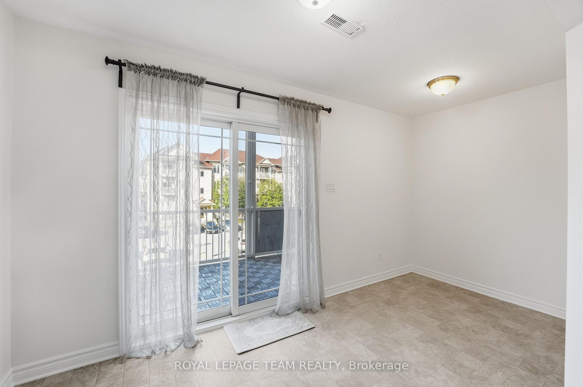Photo 9 of 128 Paseo Private, Ottawa, Centrepointe — HOMEH