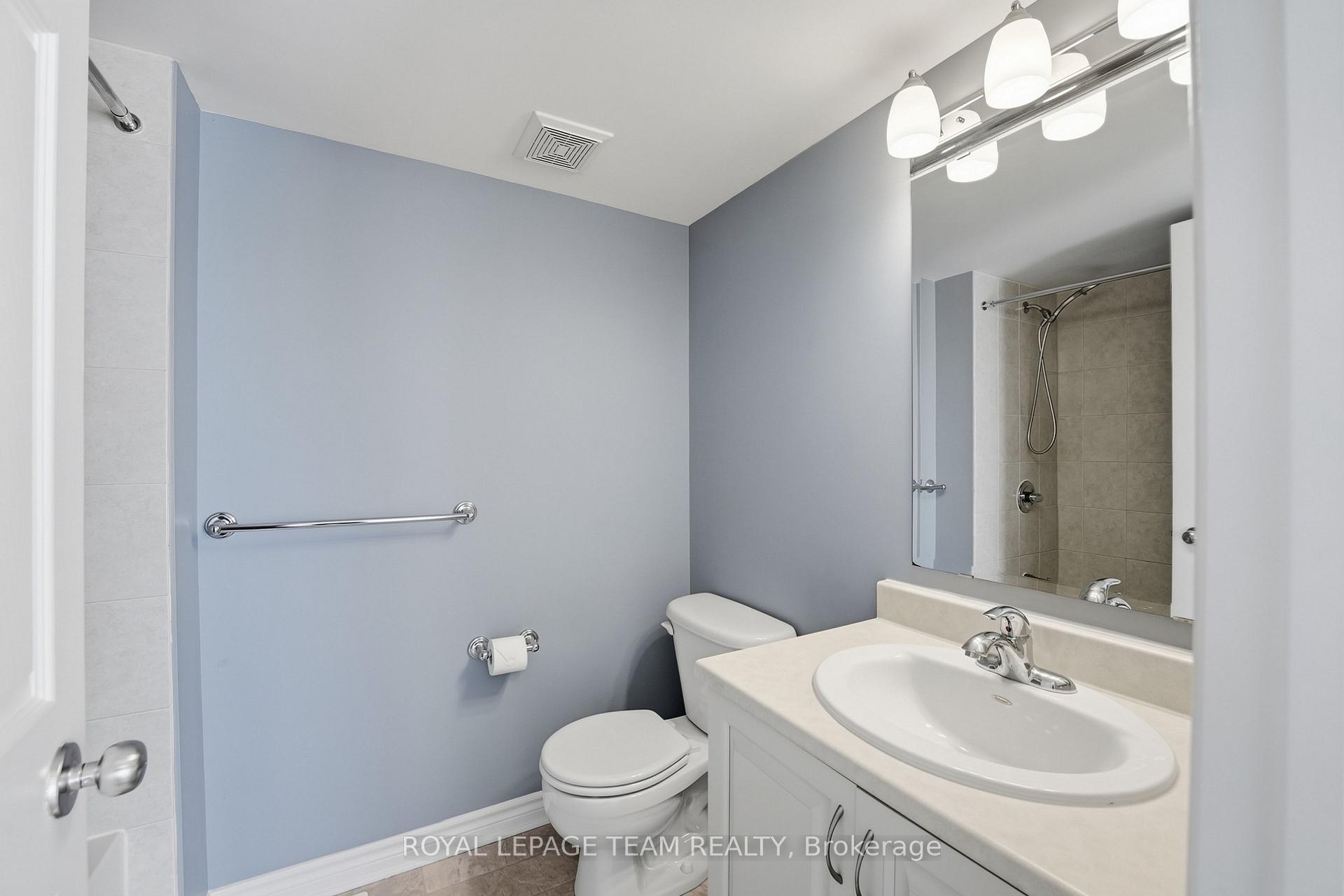 Photo 25 of 128 Paseo Private, Ottawa, Centrepointe — HOMEH