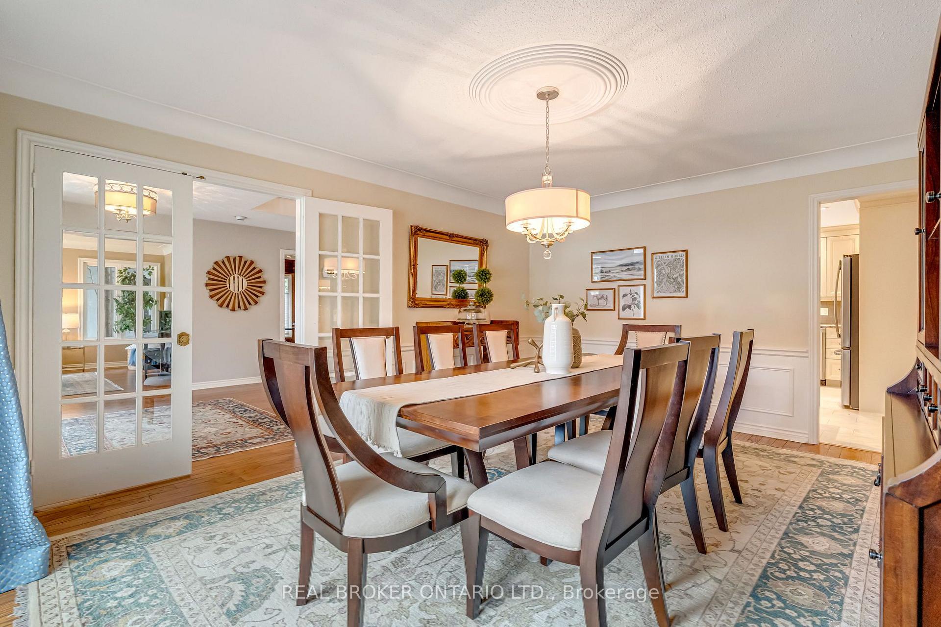 Photo 12 of 9 Flanders Drive, Hamilton, Waterdown — HOMEH