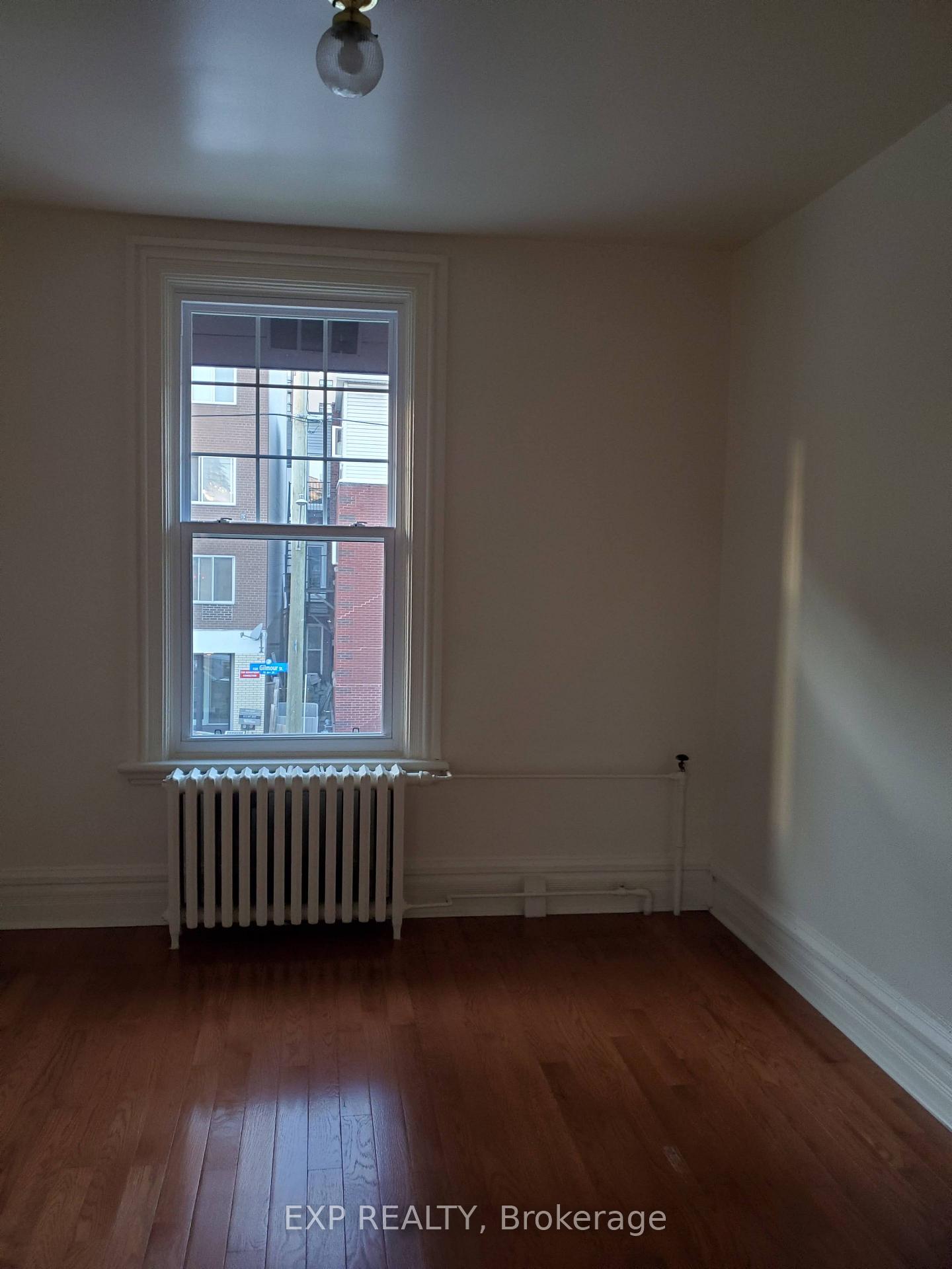 Photo 14 of 360 Gilmour Street, Ottawa, Ottawa Centre — HOMEH
